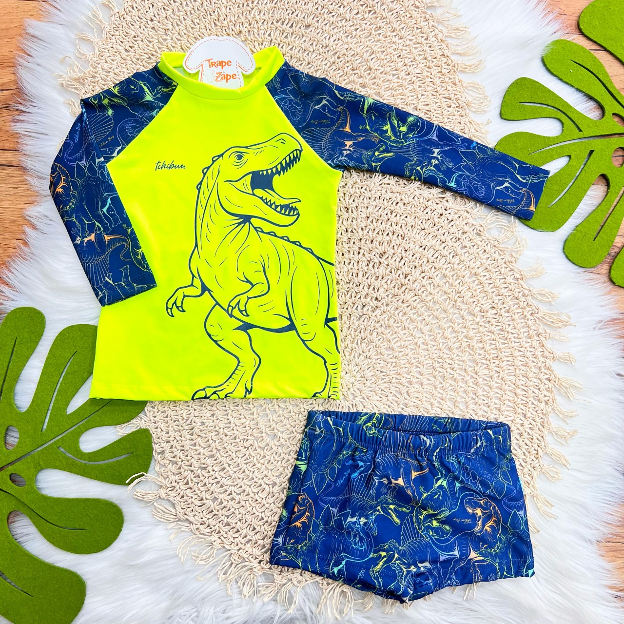 Linha Praia - Conj. Blusa Manga Longa Dino Rex e Sunga com Proteção UV50+ - Verde Fluorescente 